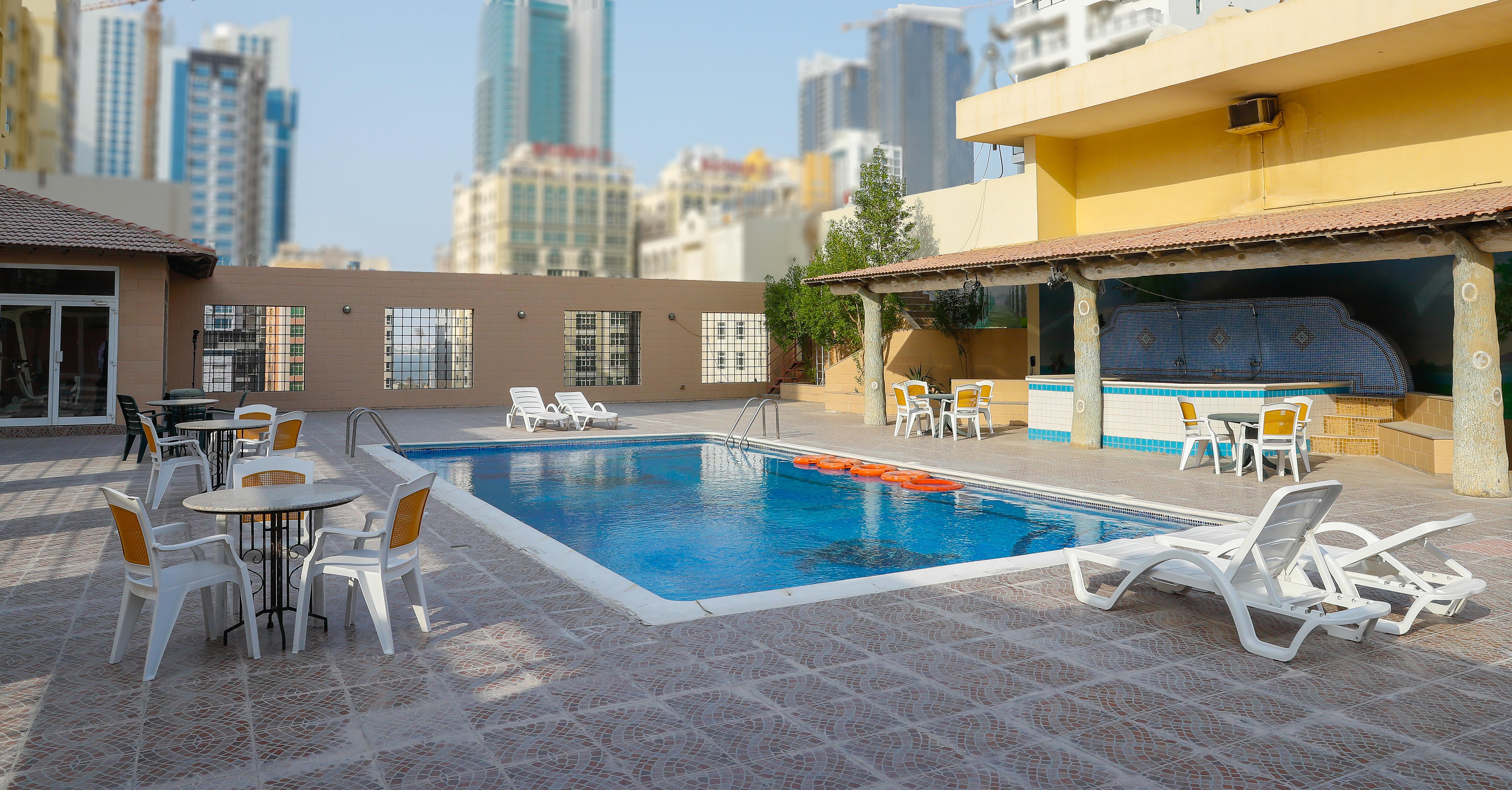 Taj Plaza Hotel Manama Exterior photo