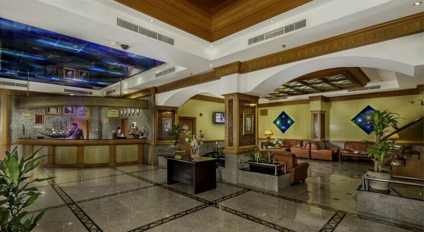 Taj Plaza Hotel Manama Exterior photo